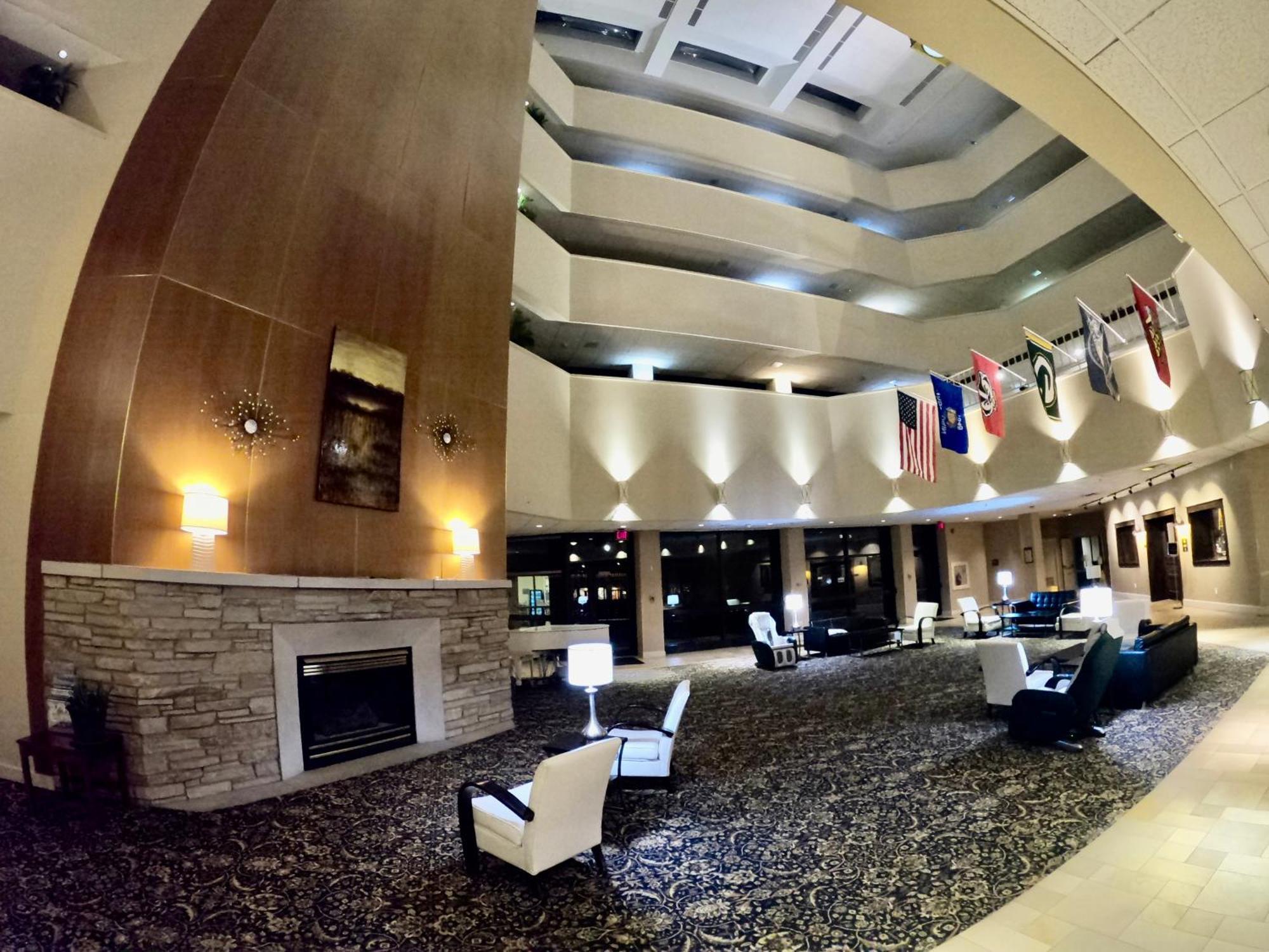 Hotel Mead Resorts & Conventions Center 威斯康星拉皮兹 外观 照片